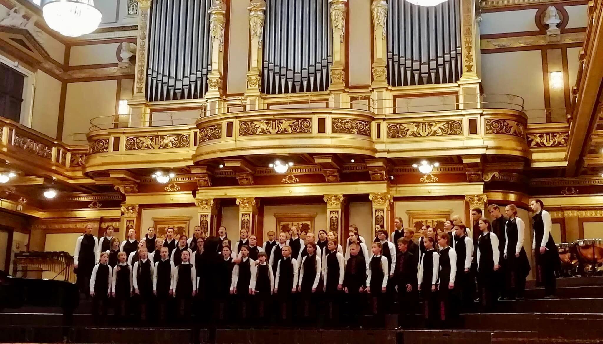 Kyiv’s Shchedryk children’s choir at the Summa Cum Laude festival in Austria, 2018